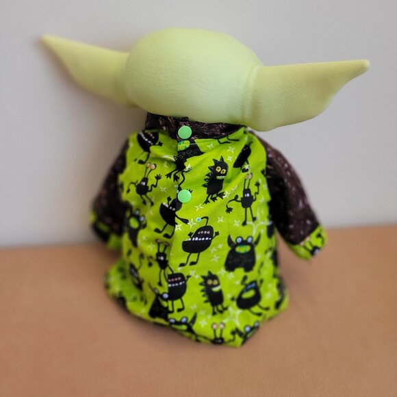 Halloween Monsters 2pc. Outfit & Scarf set for 11" Mattel Child Grogu Yoda dolls - Picture 5 of 5